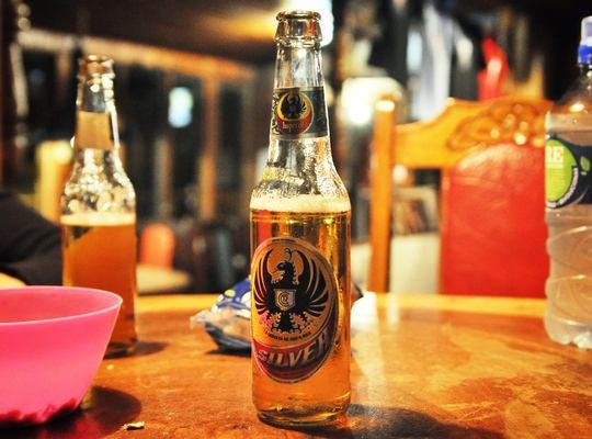 Buenas Costa Rica, holà Colombia