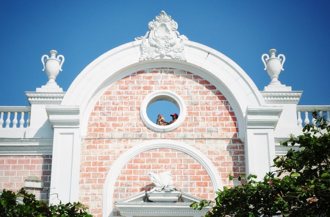 Trouvez l'homme qui se repose, Carthagène 