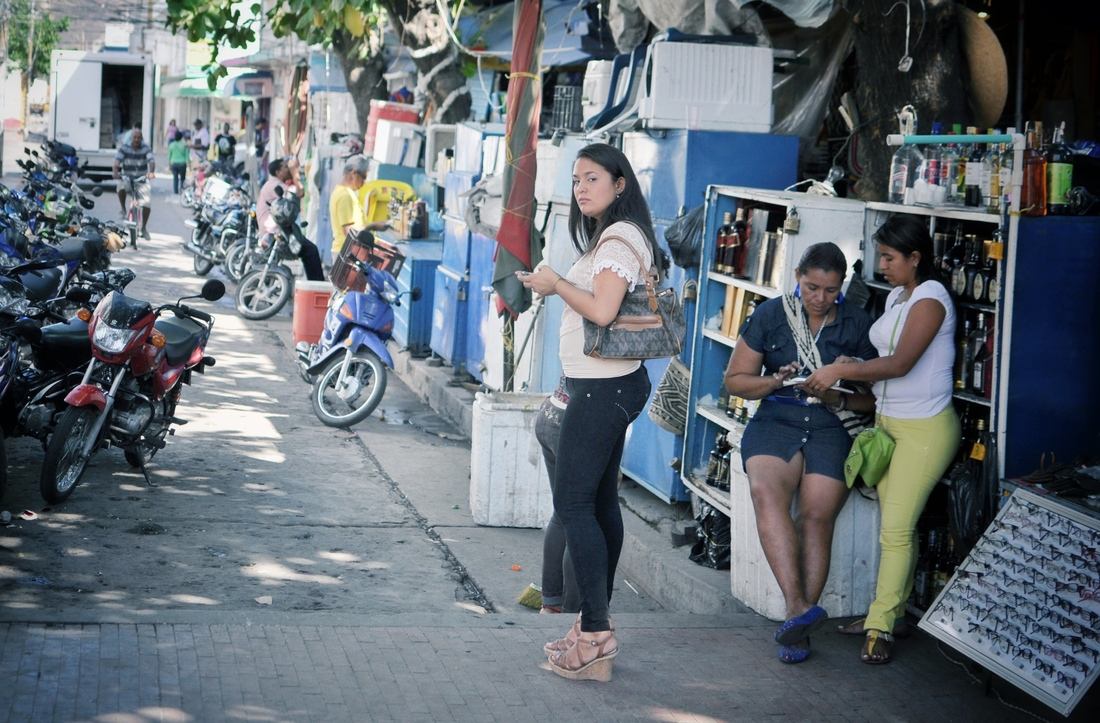 Jeune colombienne, Santa Marta